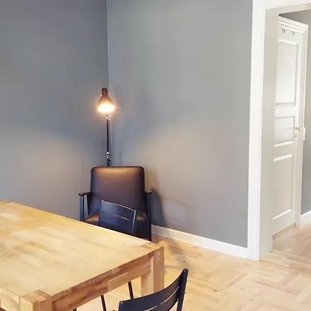 Cozy Flat With Terrace Apartmán *